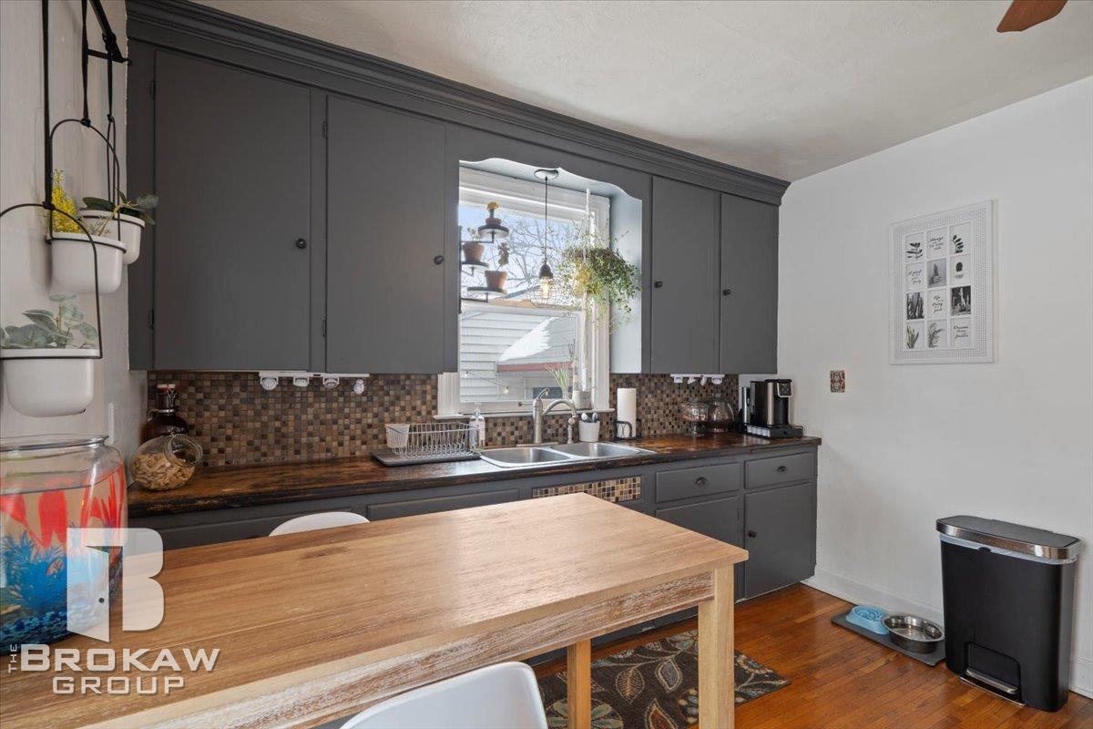 311 North State Road Davison, MI 48423 - Photo 19 of 42 50164732-5fe2c987-b1b8-4610-8007-bd35cf077ad1.JPG