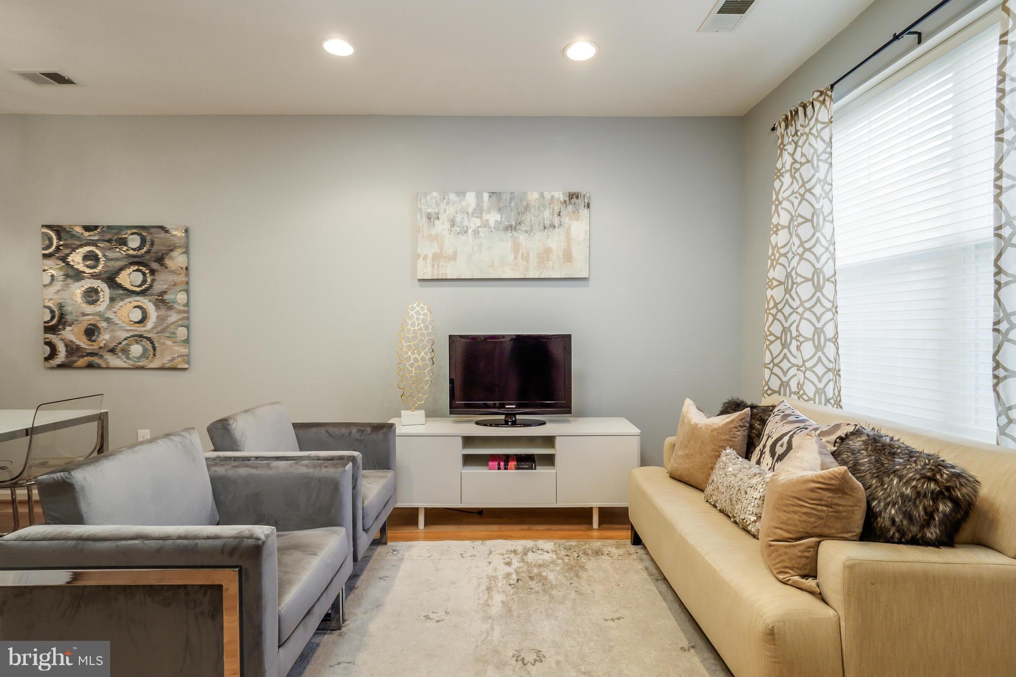 12422 Liberty Bridge Road, Unit A Fairfax, VA 22033 - Photo 8 of 29 Family Room