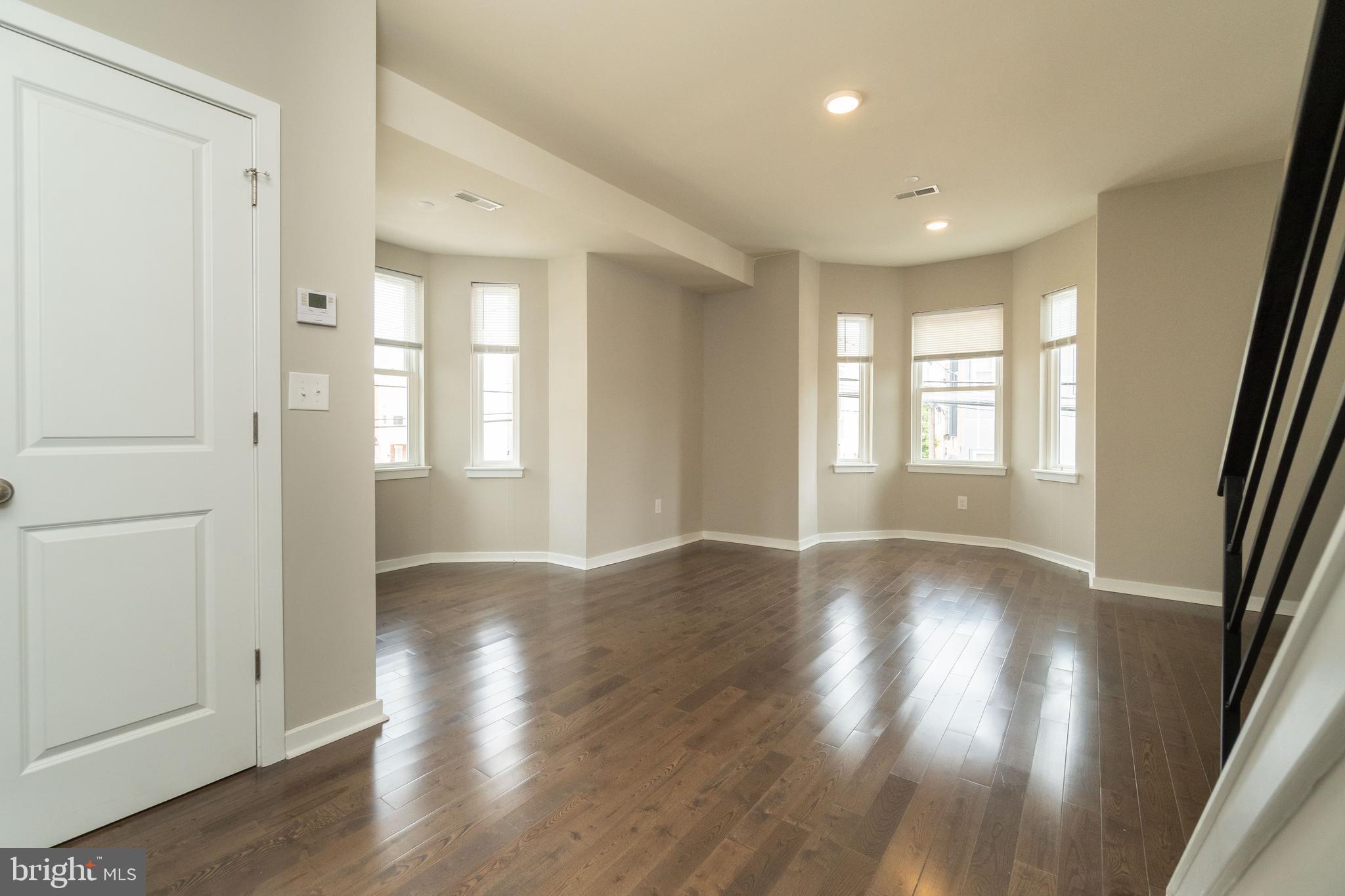 1724 Reed Street Philadelphia, PA 19146 - Photo 3 of 24