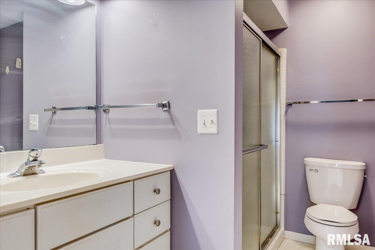 33 Country Place, Unit 33 Springfield, IL 62703 - Photo 23 of 34