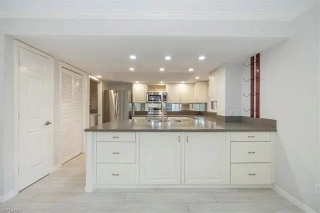 $350,000 | 1518 Oyster Catcher Point, Unit 1518C, Naples, FL 34105