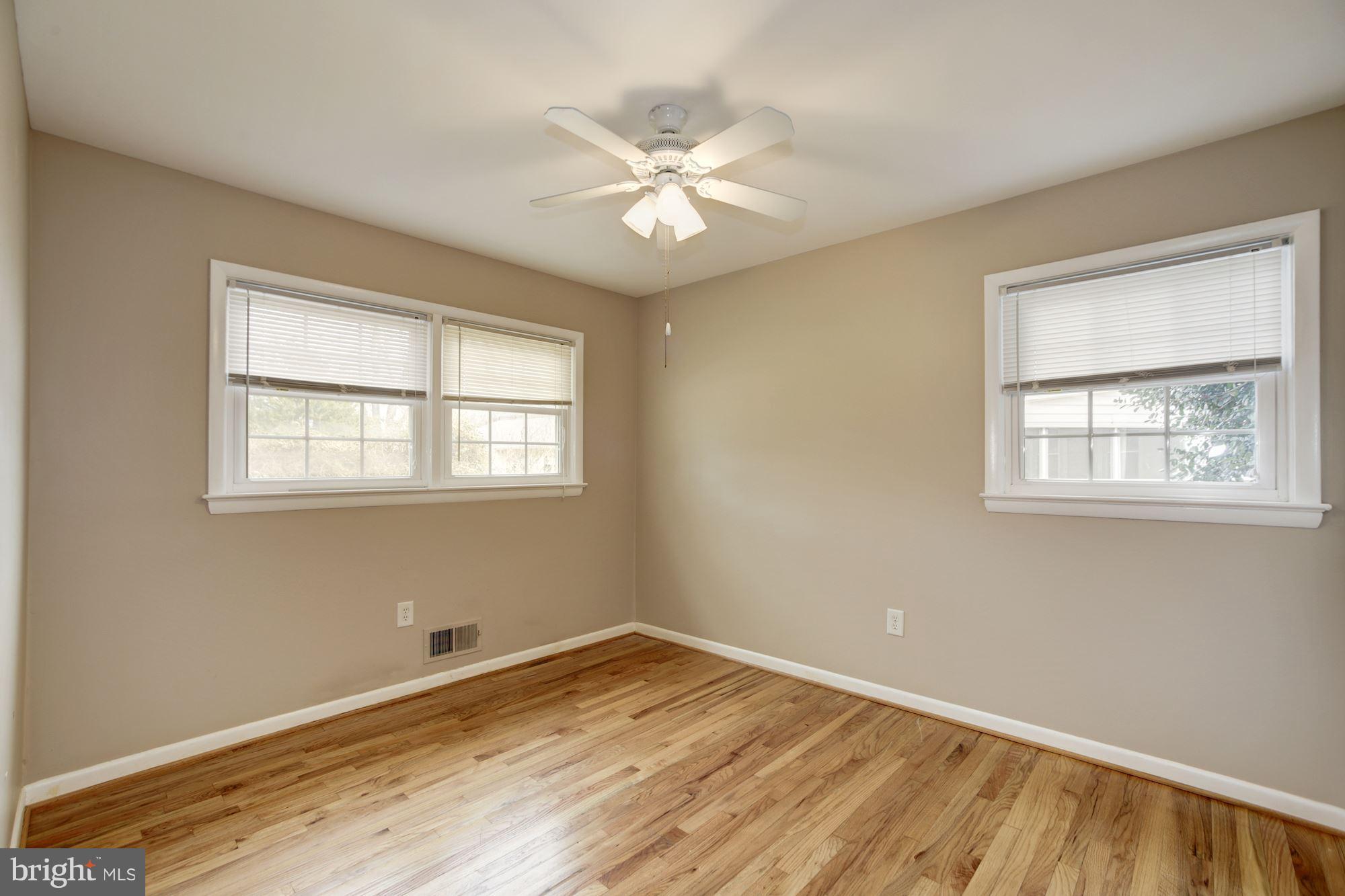 5502 Ashfield Road Alexandria, VA 22315 - Photo 19 of 27 Bedroom 2