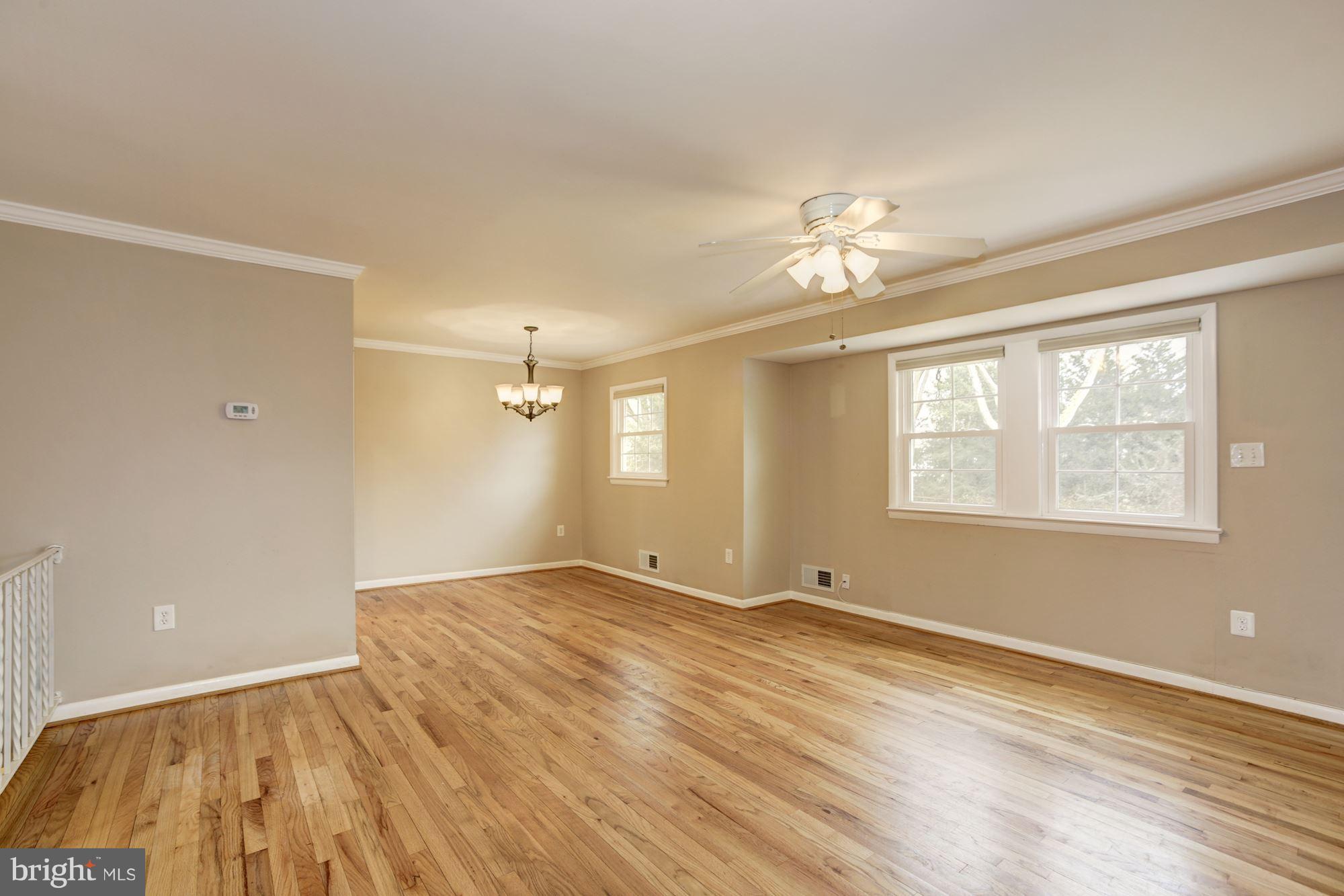 5502 Ashfield Road Alexandria, VA 22315 - Photo 10 of 27 Living Room & Dining Room