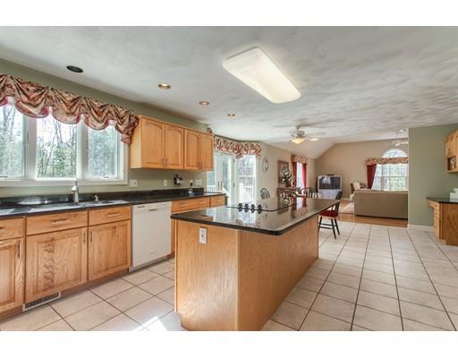 29 Campbell Road Middleton, MA 01949 - Photo 12 of 30 Gallery Image 12
