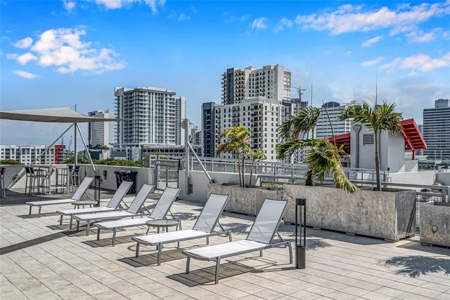 $725,000 | 434 Northwest 1st Avenue, Unit 501, Fort Lauderdale, FL 33301