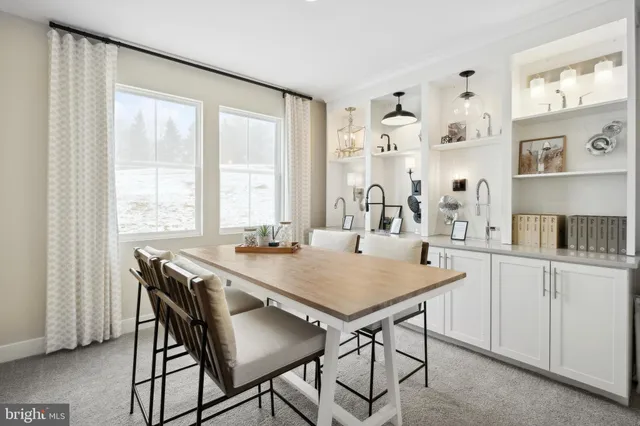 $571,941 | 30 Legume Drive, Martinsburg, WV 25403