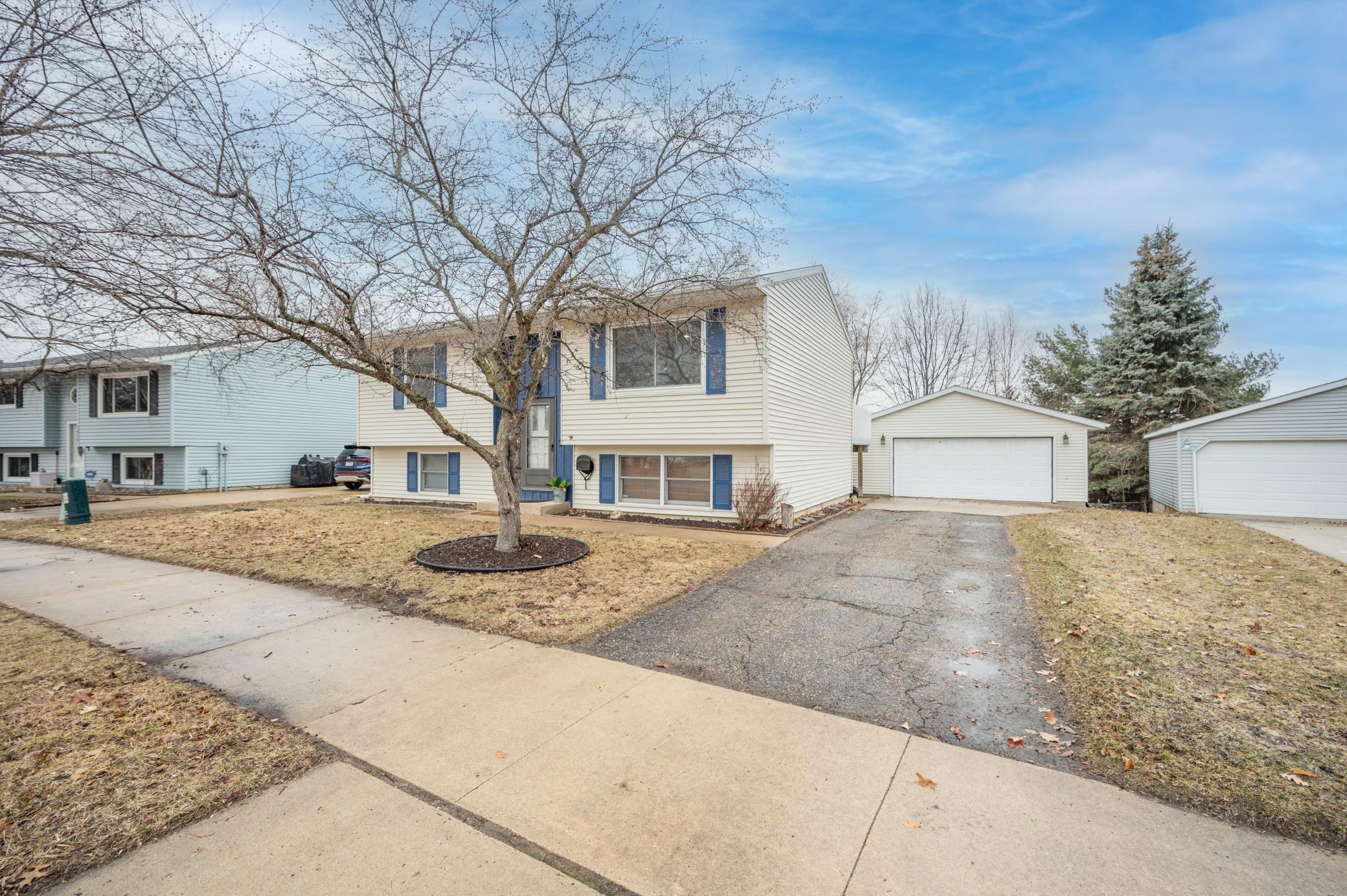 1407 48th Street Northwest Rochester, MN 55901 - Photo 1 of 1
