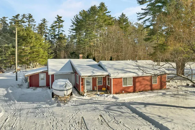 $285,000 | 269 Tamworth Road, Tamworth, NH 03886