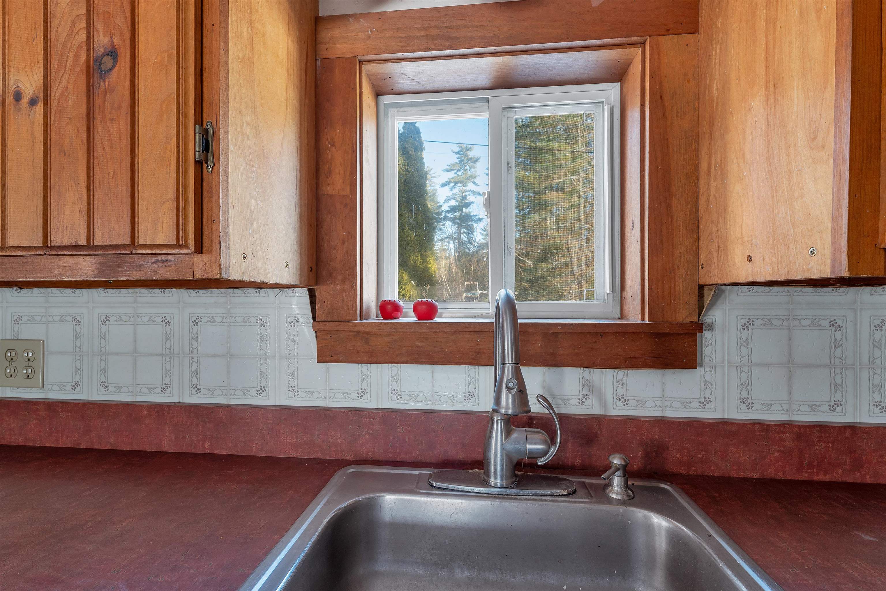 269 Tamworth Road Tamworth, NH 03886 - Photo 11 of 37