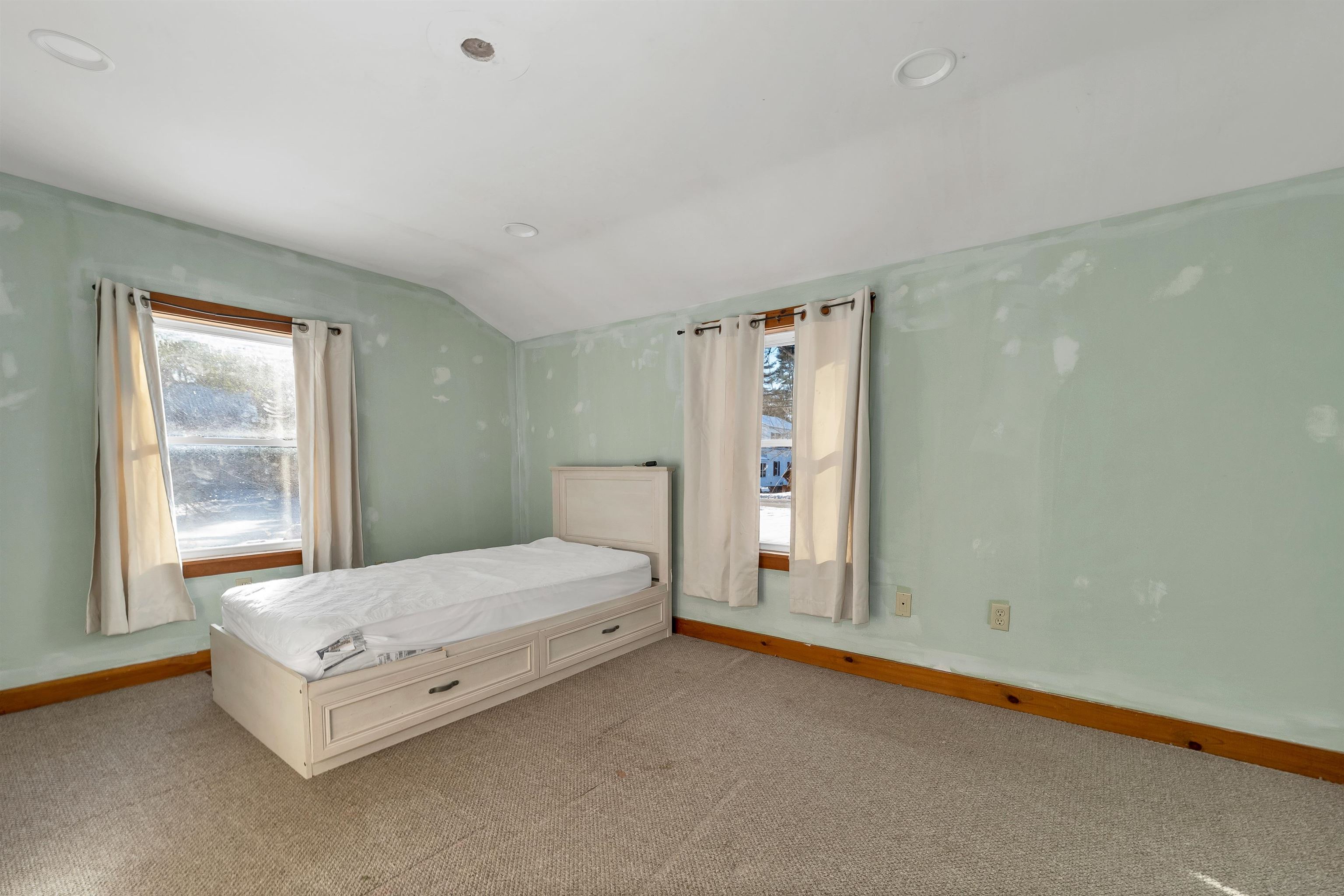 269 Tamworth Road Tamworth, NH 03886 - Photo 19 of 37