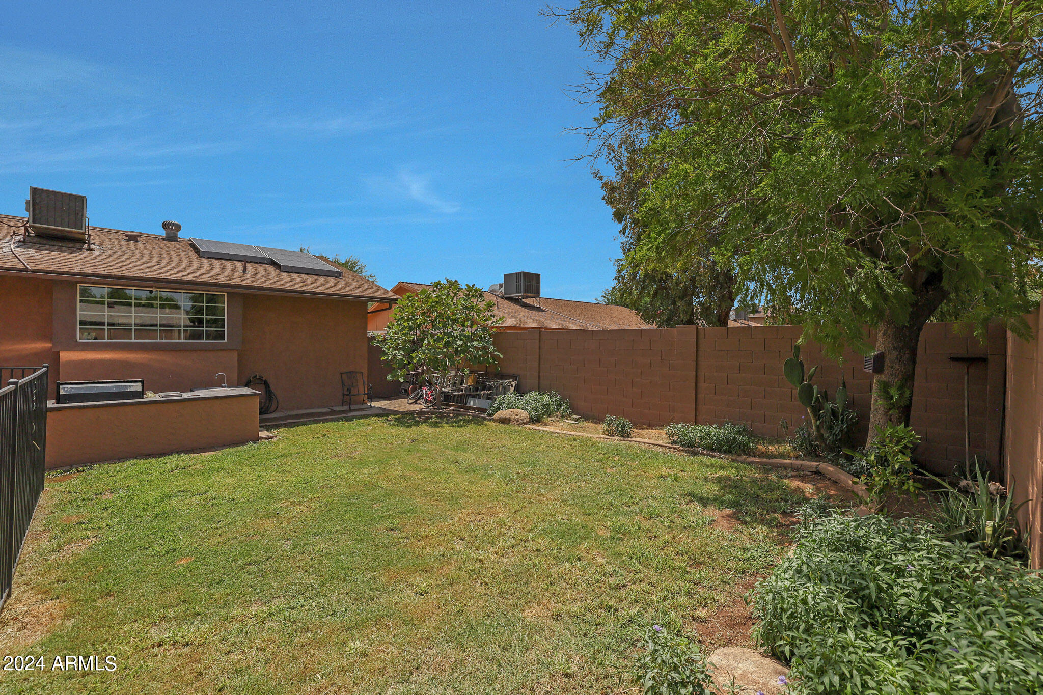 2408 West Redfield Road Phoenix, AZ 85023 - Photo 45 of 51 C (7)