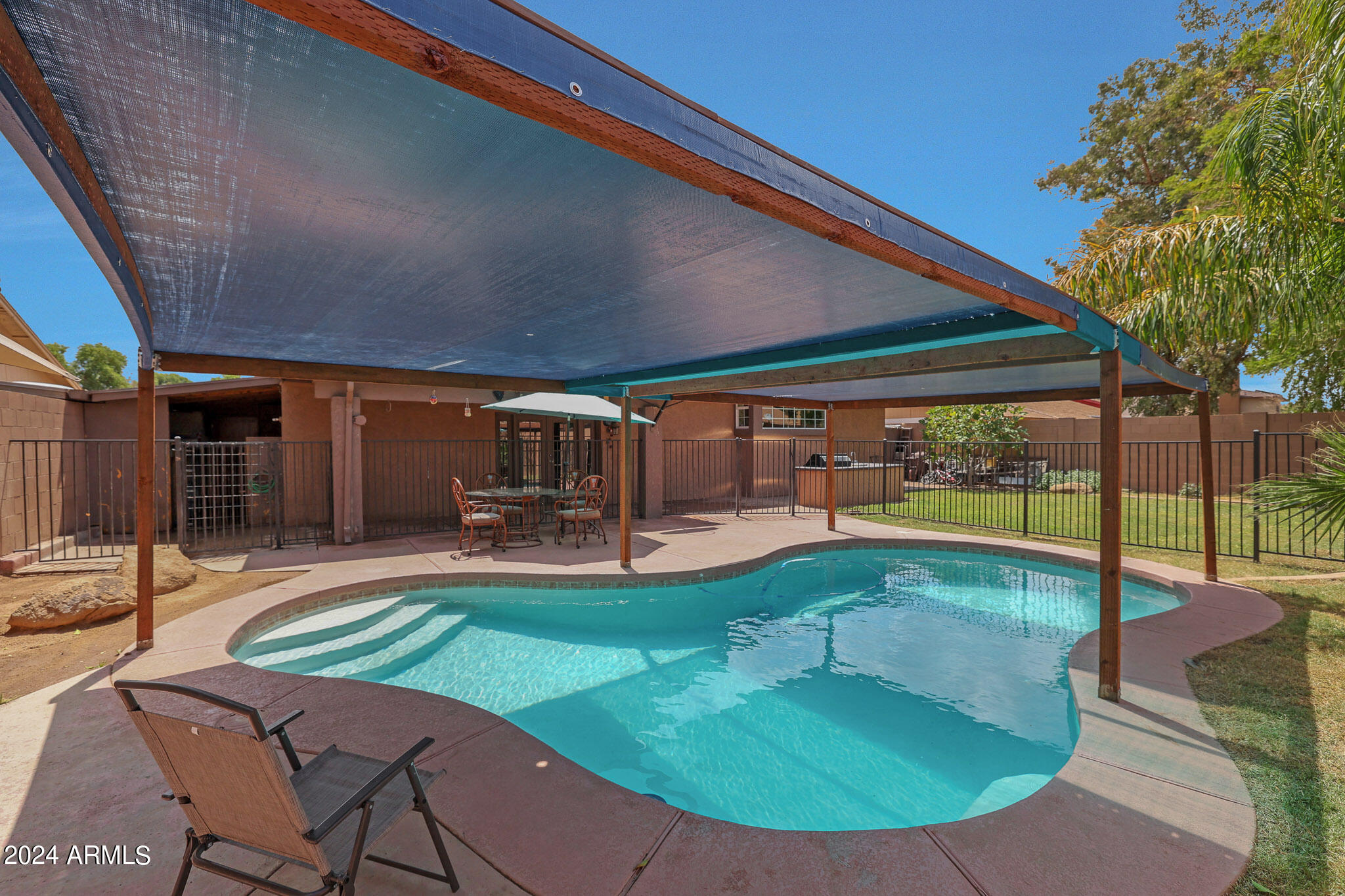 2408 West Redfield Road Phoenix, AZ 85023 - Photo 47 of 51 C (12)