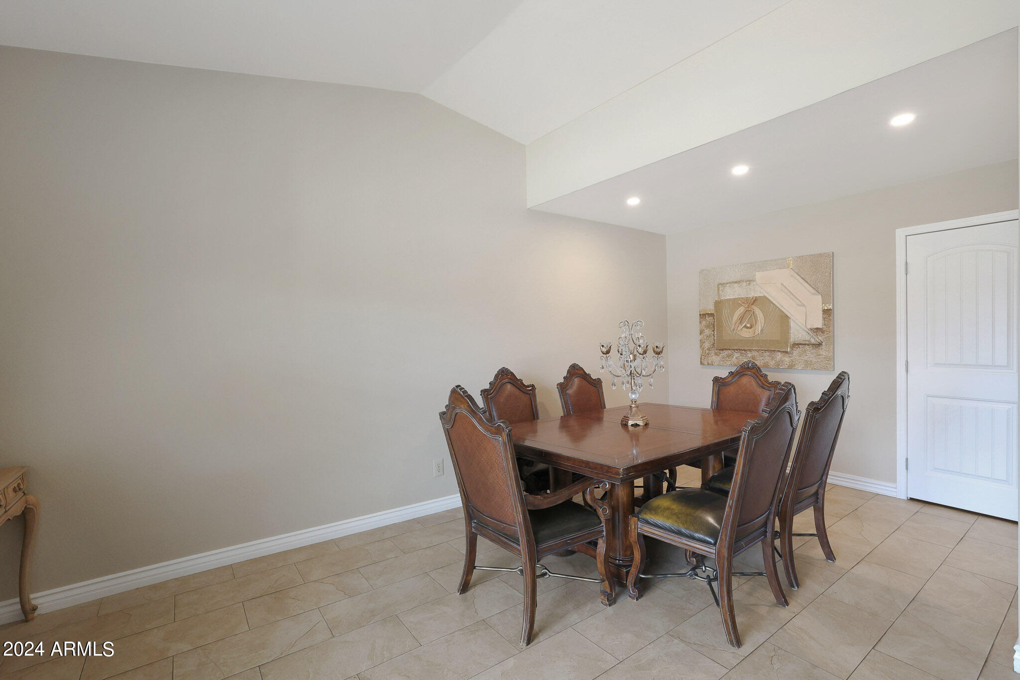 2408 West Redfield Road Phoenix, AZ 85023 - Photo 8 of 51 B (9)