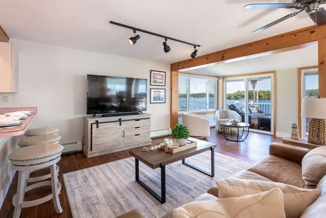 $2,250,000 | 74 Paugus Park Road, Laconia, NH 03246