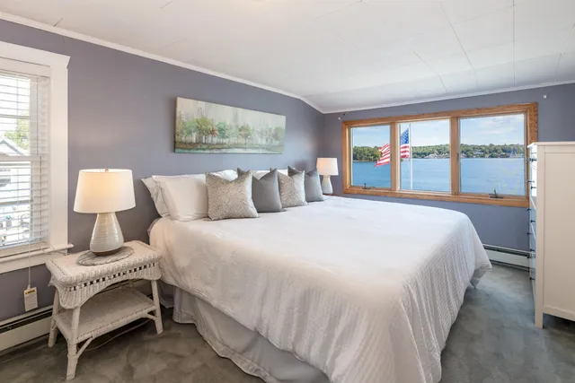 $2,250,000 | 74 Paugus Park Road, Laconia, NH 03246