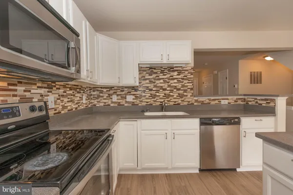 $2,892 | 9026 Coriander Circle, Manassas, VA 20110