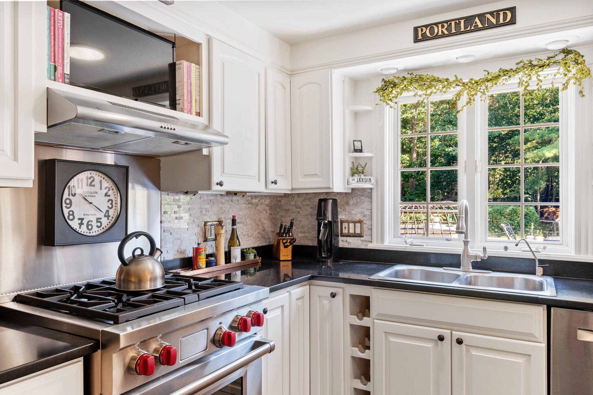 1 Sandy Point Road Scarborough, ME 04074 - Photo 12 of 68 12-web-or-mls-DSC07496