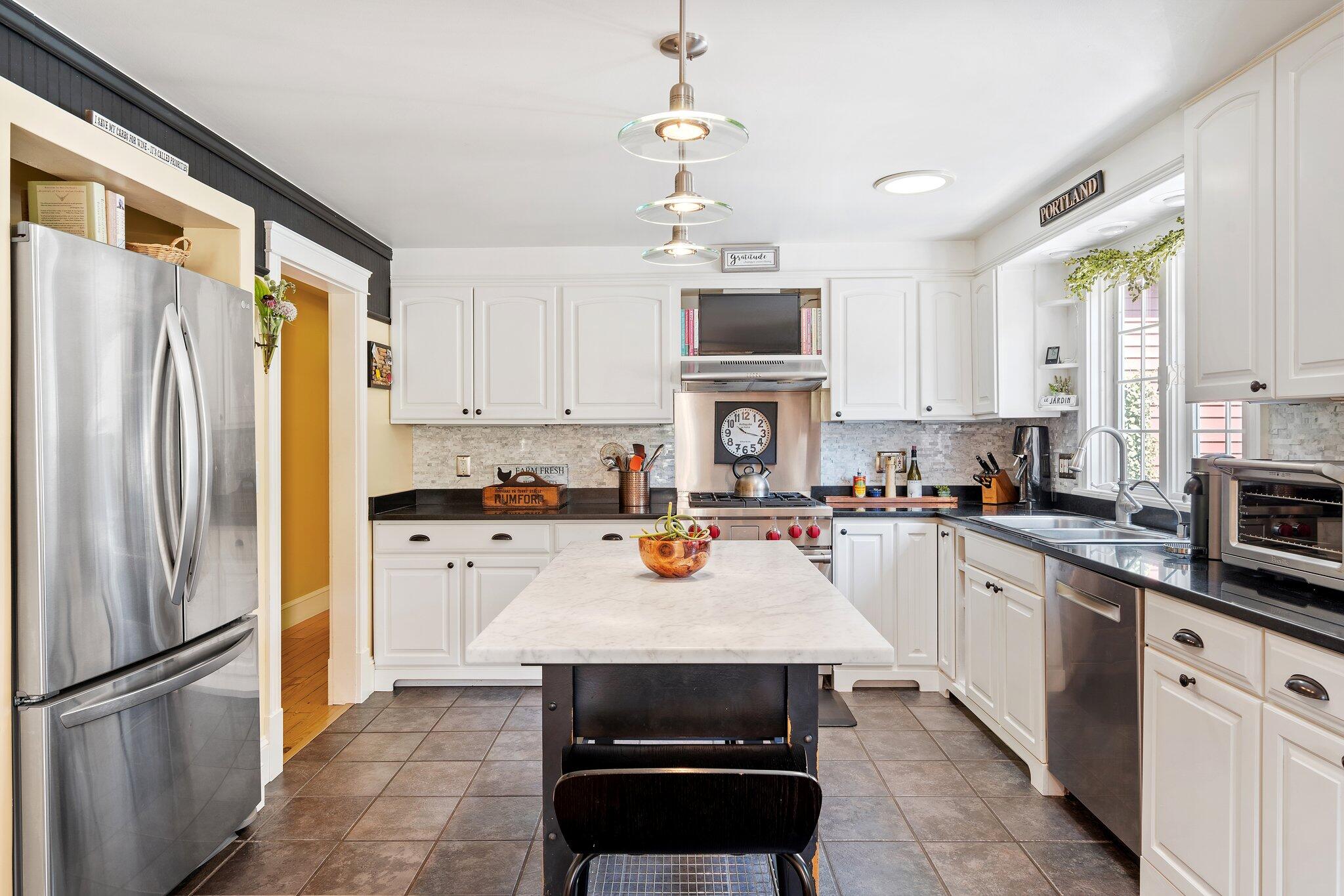 1 Sandy Point Road Scarborough, ME 04074 - Photo 10 of 68 10-web-or-mls-DSC07487