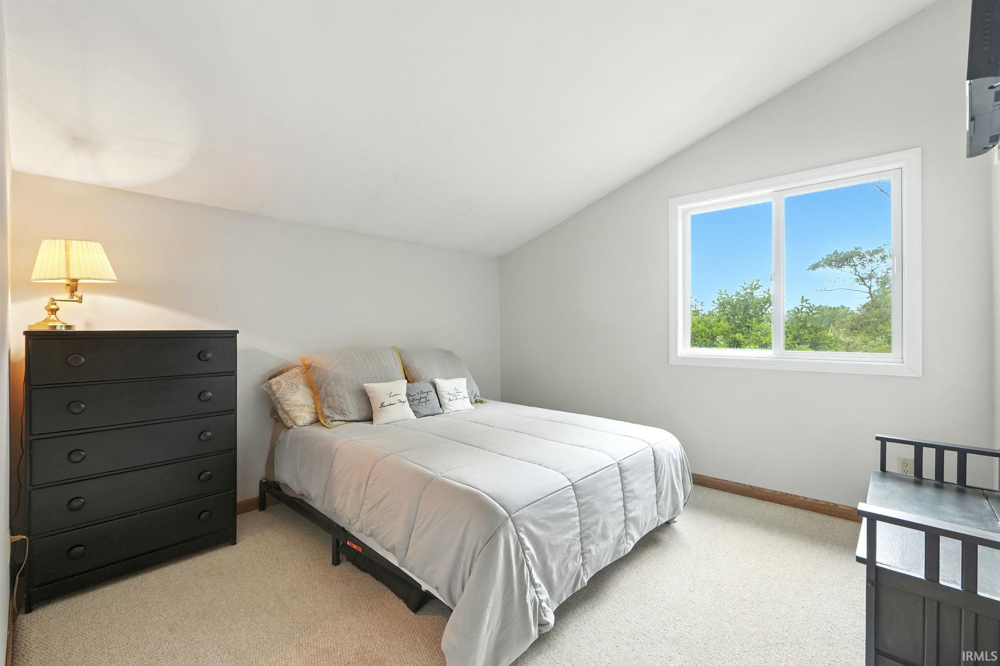 1716 Traders Crossing Fort Wayne, IN 46845 - Photo 17 of 36