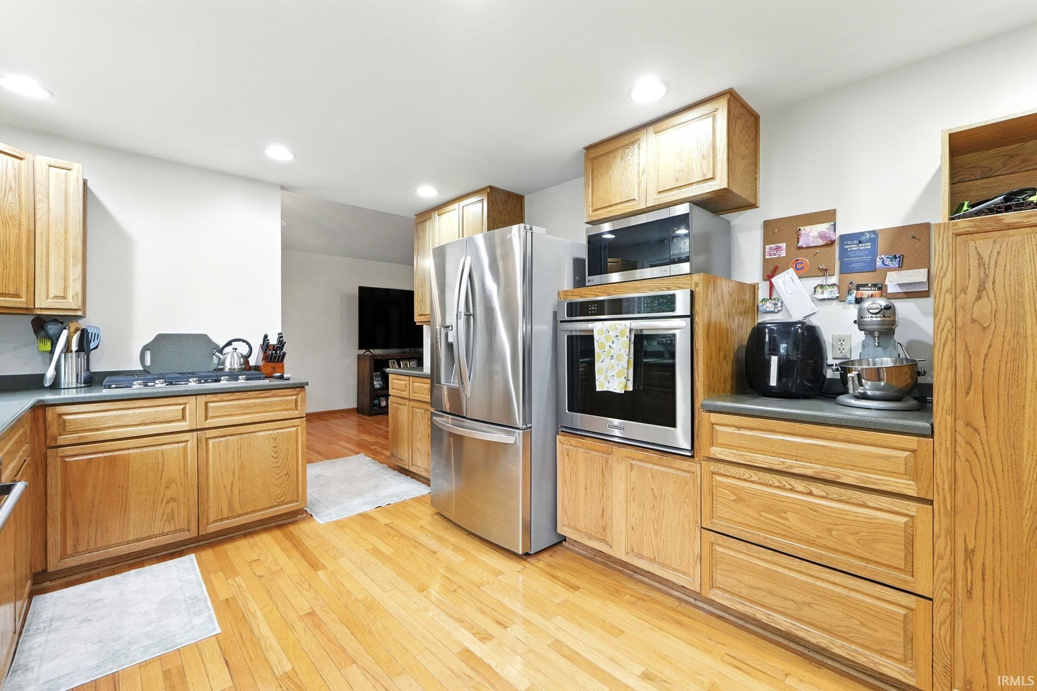 1716 Traders Crossing Fort Wayne, IN 46845 - Photo 10 of 36