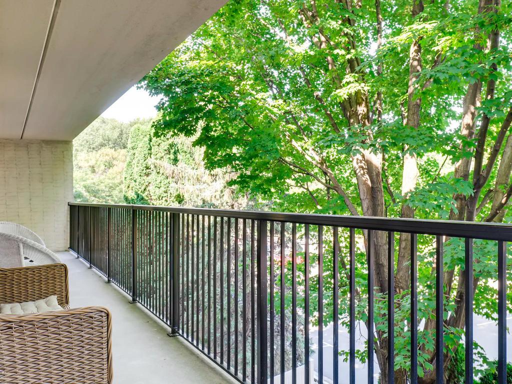 10401 Cedar Lake Road, Unit 417 Minnetonka, MN 55305 - Photo 13 of 22