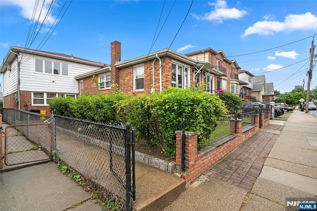 209 8th Street Fairview, NJ 07022 - Photo 2 of 38