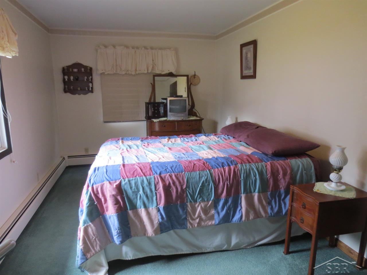 4303 North Steel Road Merrill, MI 48637 - Photo 6 of 9 31221103-5.JPG