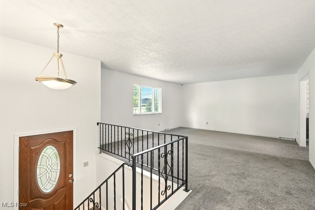 5540 River Road Madison, OH 44057 - Photo 5 of 50