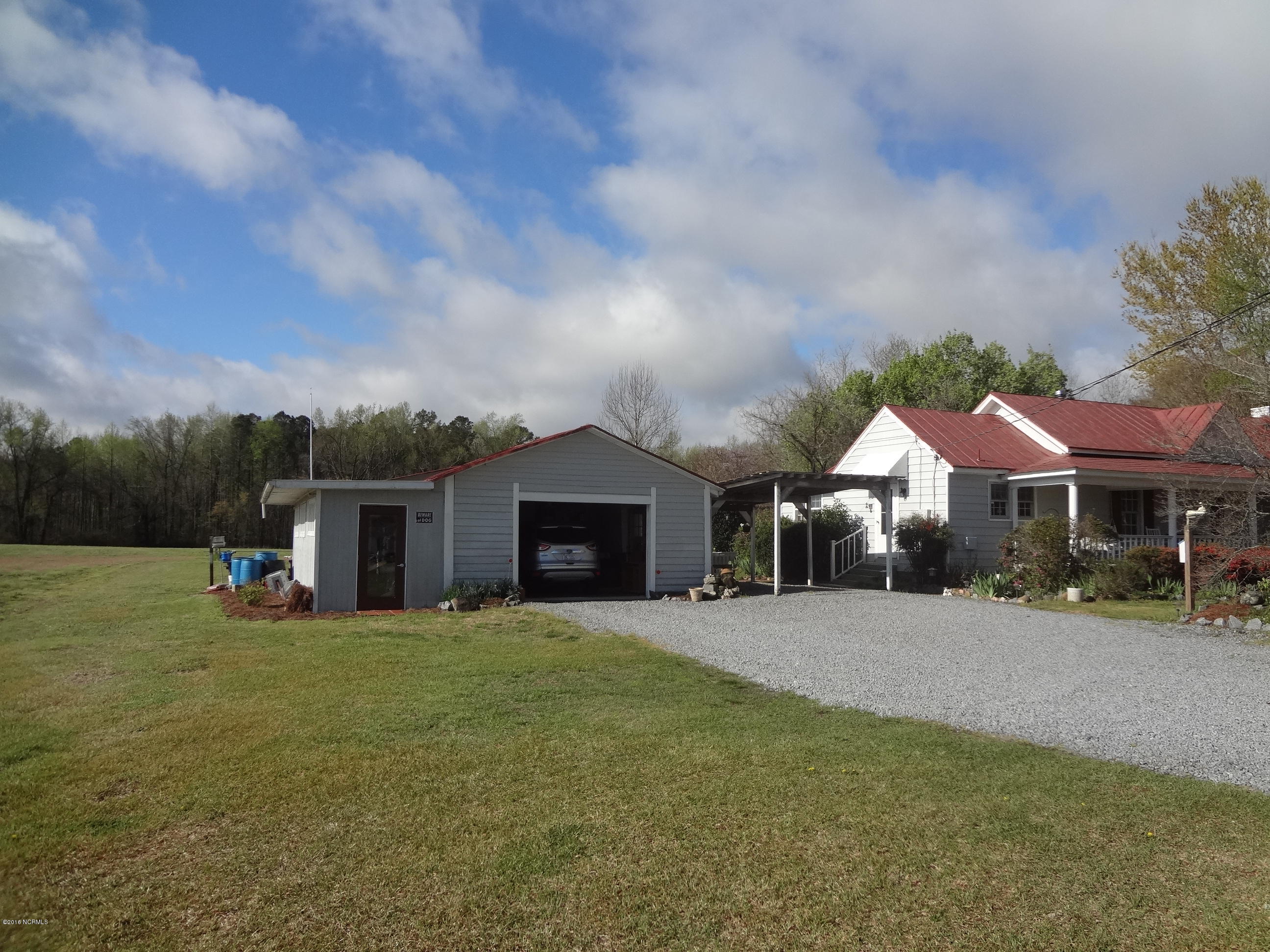 Single Car Garage, Storage shed, & Single Car Carport