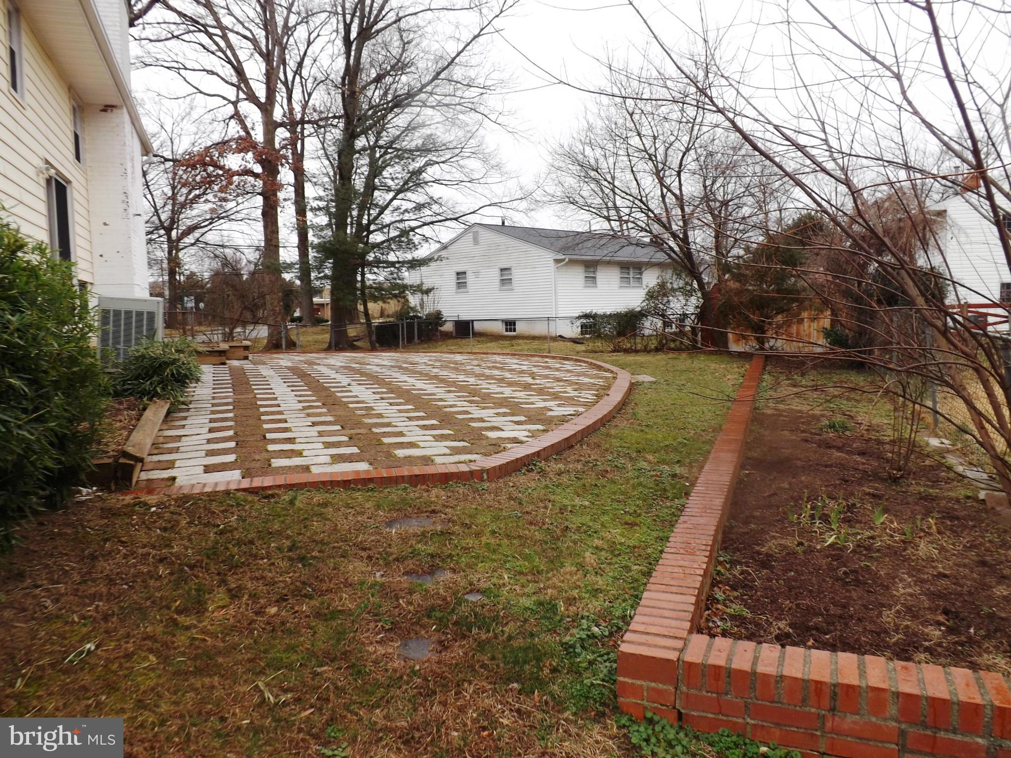 8418 Wagon Wheel Road Alexandria, VA 22309 - Photo 26 of 30 Backyard