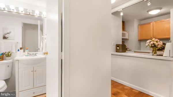 $239,999 | 2030 North Adams Street, Unit 1109, Arlington, VA 22201