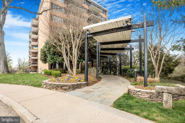 $239,999 | 2030 North Adams Street, Unit 1109, Arlington, VA 22201