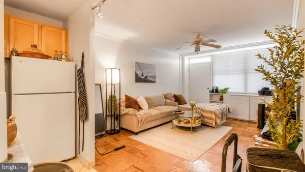 $239,999 | 2030 North Adams Street, Unit 1109, Arlington, VA 22201