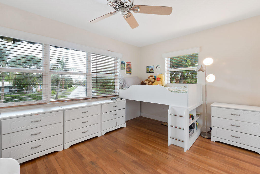 1405 Northeast 4th Avenue Boca Raton, FL 33432 - Photo 18 of 31 020-1405NE4thAve-BocaRaton-FL-small