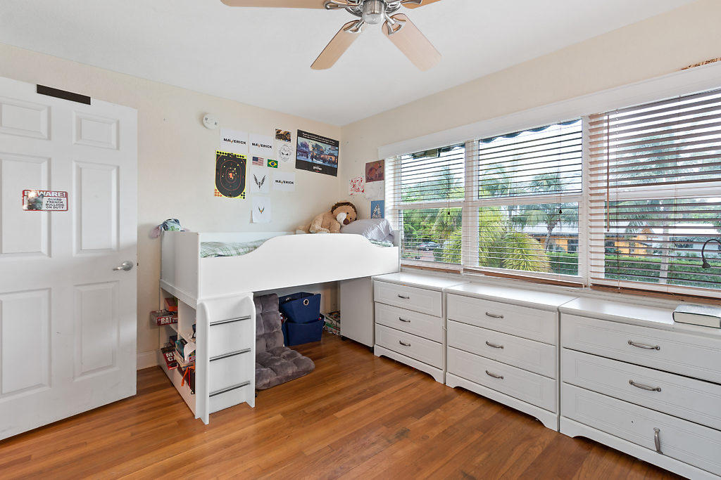 1405 Northeast 4th Avenue Boca Raton, FL 33432 - Photo 19 of 31 021-1405NE4thAve-BocaRaton-FL-small