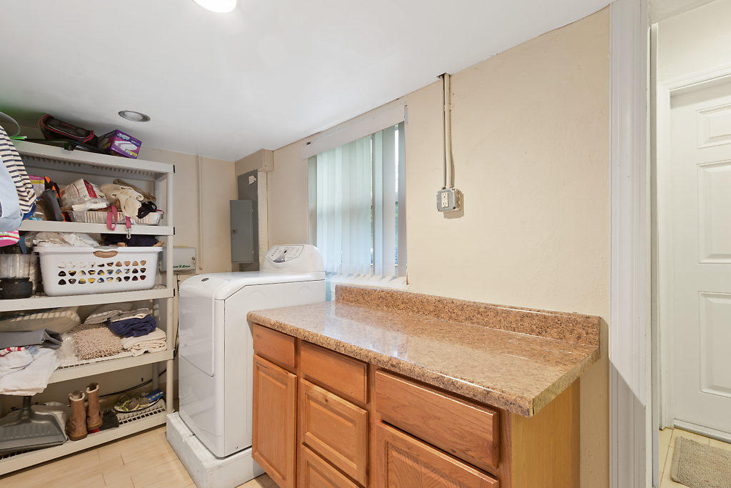 1405 Northeast 4th Avenue Boca Raton, FL 33432 - Photo 22 of 31 013-1405NE4thAve-BocaRaton-FL-small