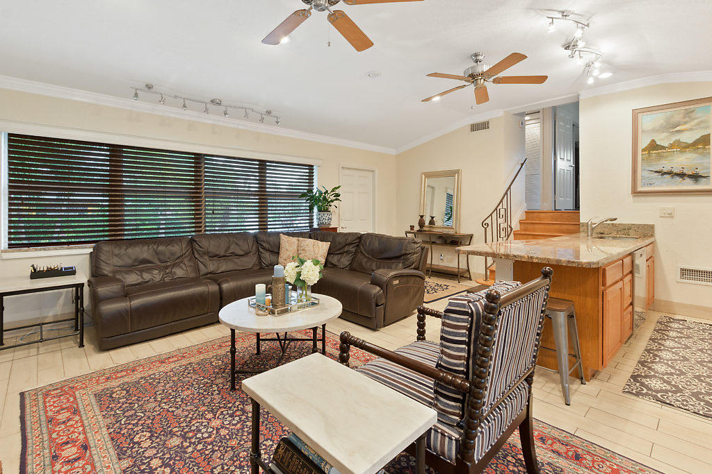 1405 Northeast 4th Avenue Boca Raton, FL 33432 - Photo 6 of 31 007-1405NE4thAve-BocaRaton-FL-small