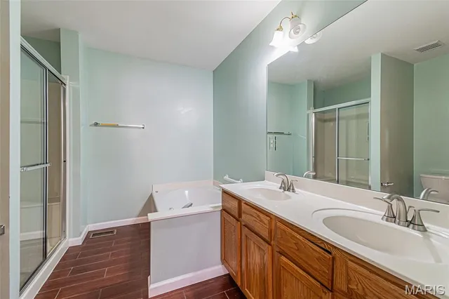 $254,900 | 144 Carytown Lane, Florissant, MO 63034