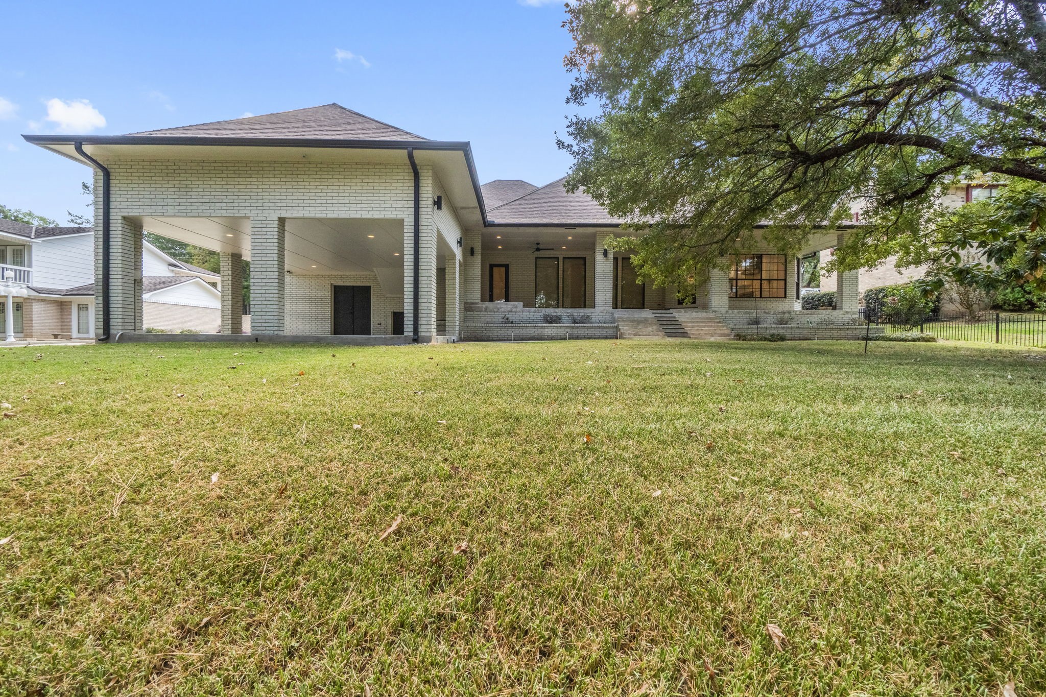 132 Mockingbird Lane Livingston, TX 77351 - Photo 50 of 50 a front view of a house with a garden