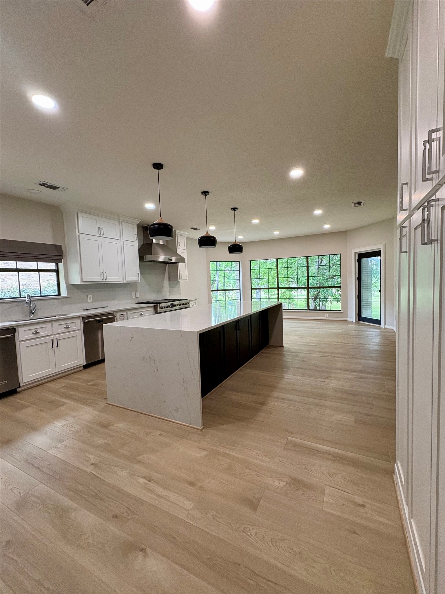 132 Mockingbird Lane Livingston, TX 77351 - Photo 9 of 50 Kitchen