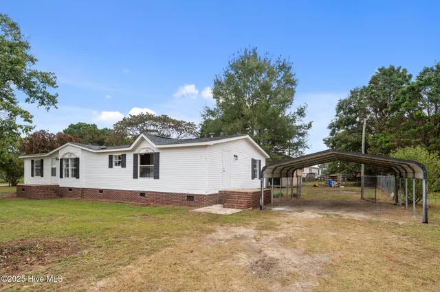 $199,999 | 83-91 Flying Eagle Drive, Snow Hill, NC 28580