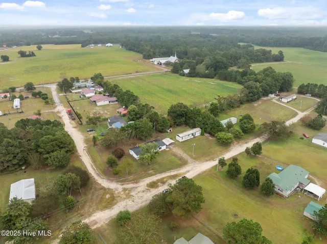 $199,999 | 83-91 Flying Eagle Drive, Snow Hill, NC 28580