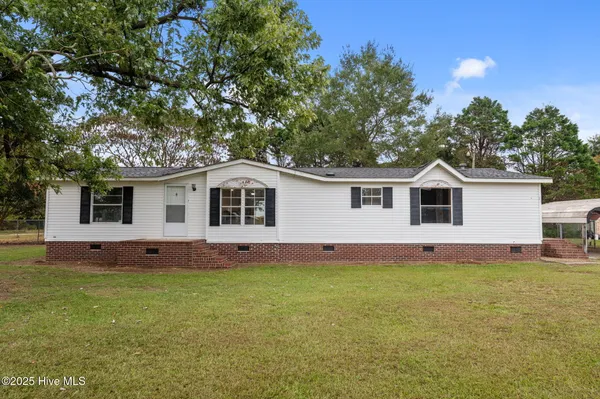 $199,999 | 83-91 Flying Eagle Drive, Snow Hill, NC 28580