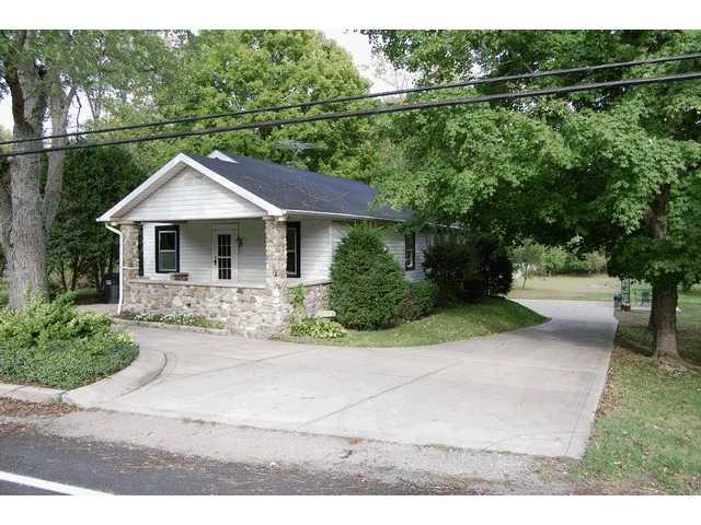 5120 South New Columbus Road Anderson, IN 46013 - Photo 1 of 5 Gallery Image 1