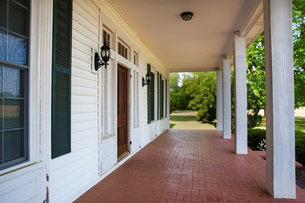5468 Cobbham Road Appling, GA 30802 - Photo 5 of 33