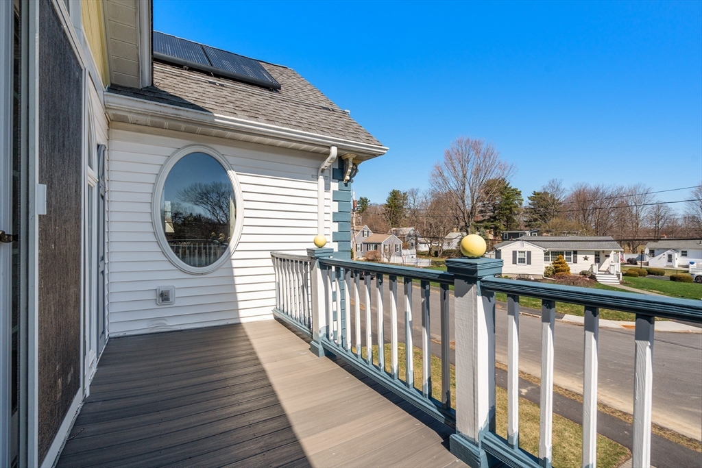 113 Temple Road Waltham, MA 02452 - Photo 24 of 35