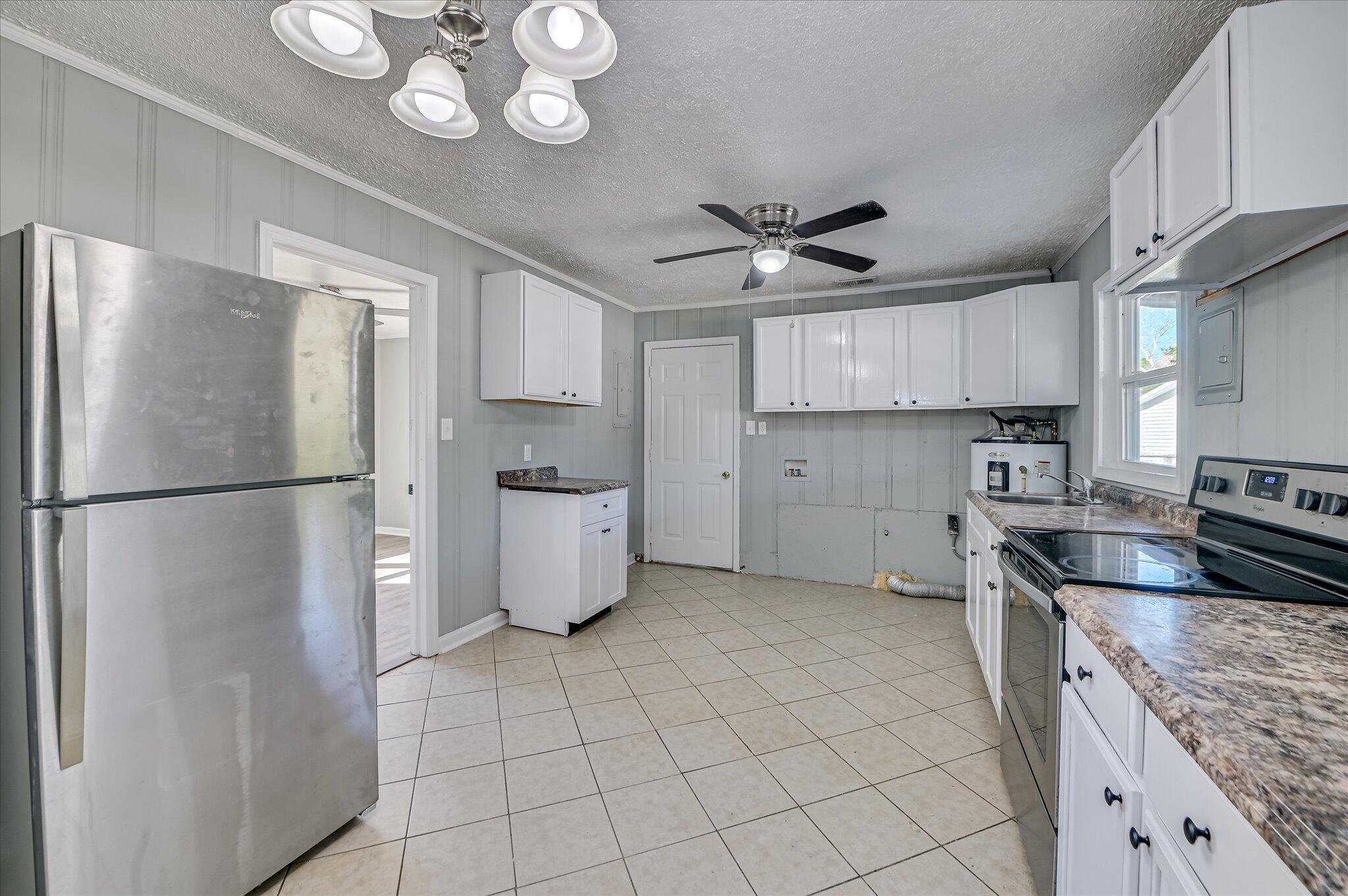 104 Thomas Circle Augusta, GA 30906 - Photo 11 of 24 11-111