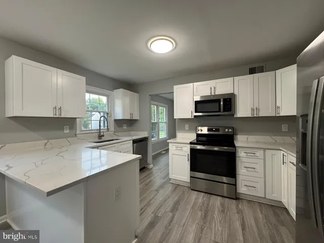 $685,000 | 8001 Brett Place, Greenbelt, MD 20770