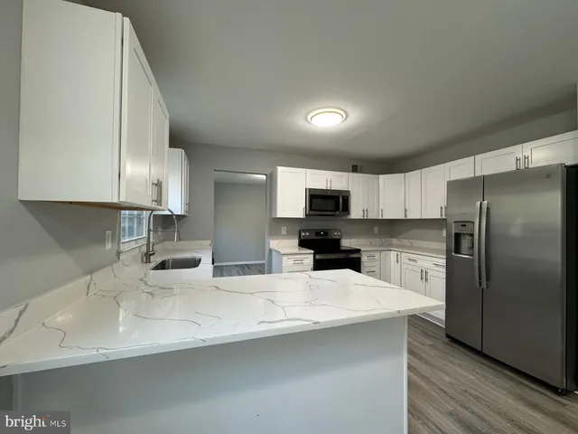 $685,000 | 8001 Brett Place, Greenbelt, MD 20770