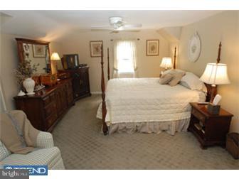 1376 Glenhardie Road Wayne, PA 19087 - Photo 8 of 11